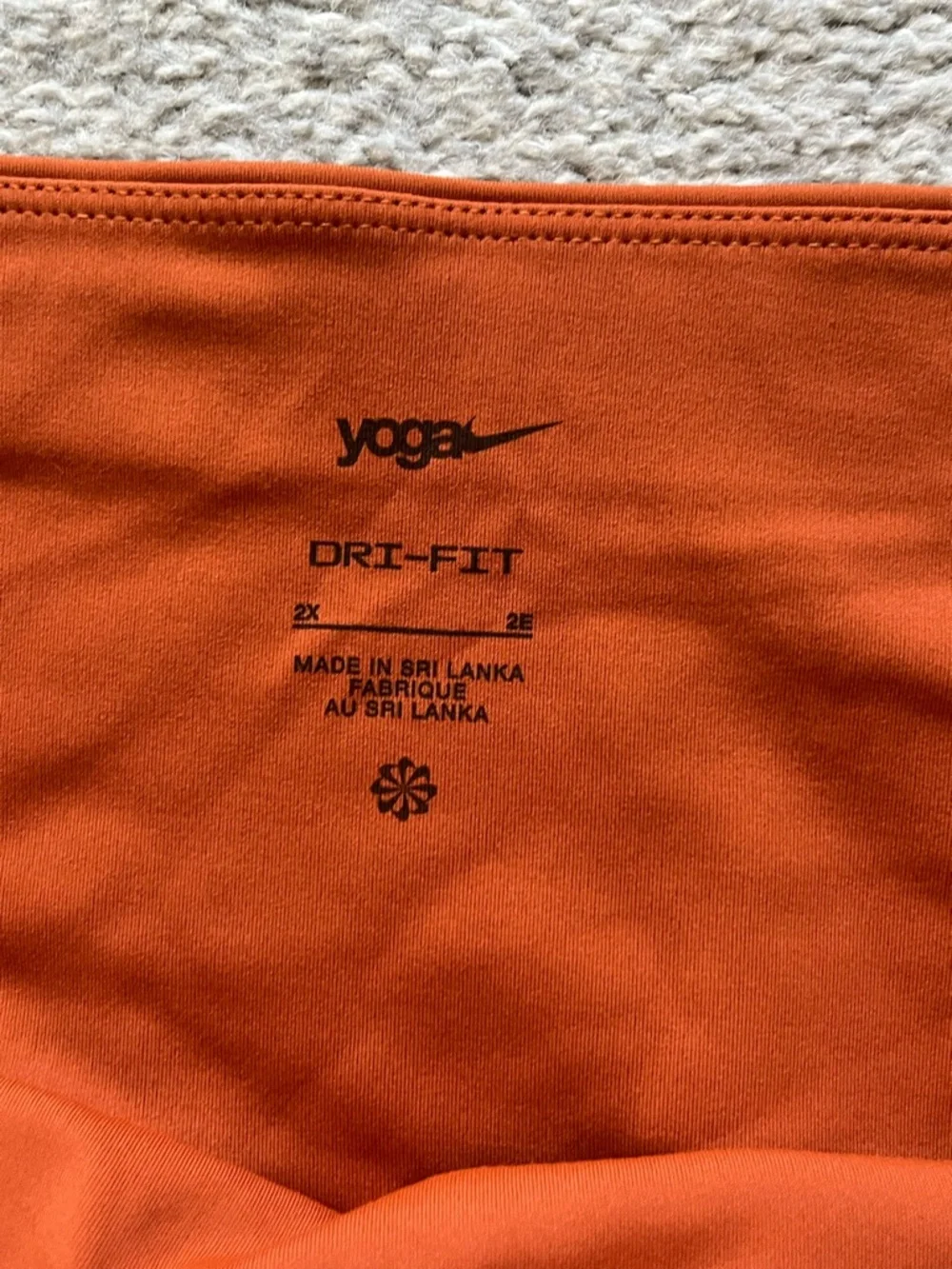 NWT Nike Yoga Rust Orange High-Rise Women’s Leggings Size 2X - Picture 4 of 7